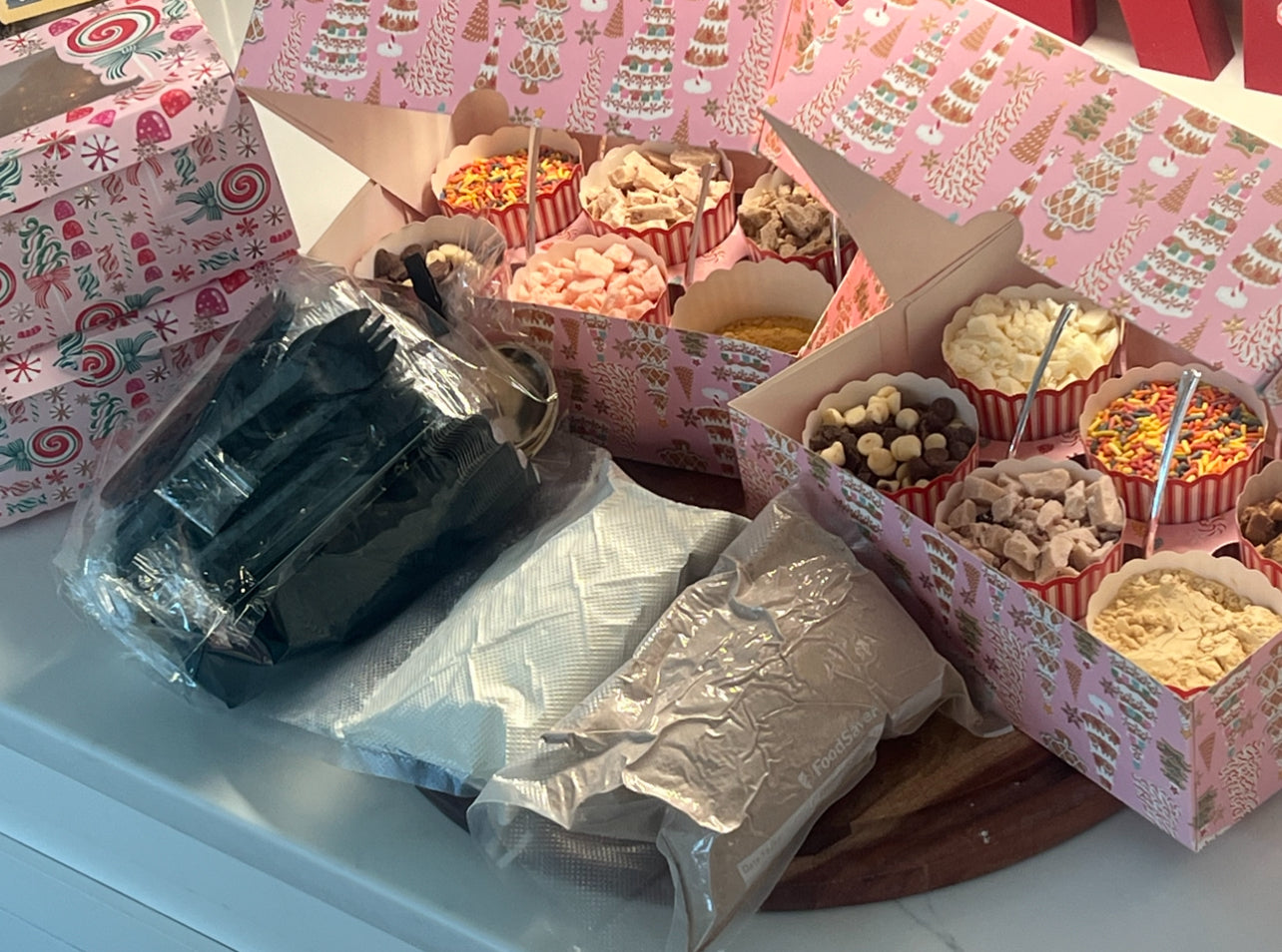 Open Cake Bar- Self Serve